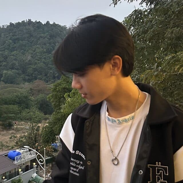 Portrait of Sean Pechsamnang